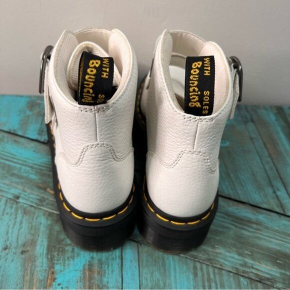 Dr. Martens Devon Heart Buckle White Leather Platform Boots Size 7 - Picture 5 of 7